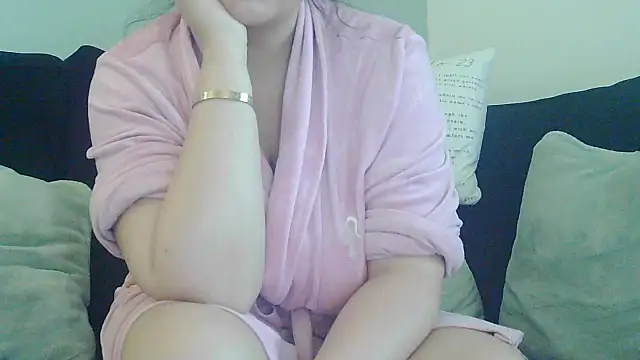 magical mia online show from October 13, 2025, 8:27 am