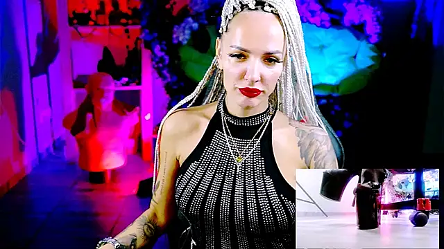 MonicaMaxwel online show from November 9, 2025, 11:03 am