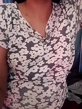 Snapshot of Ankita202 chatting on October 17, 2025, 6:17 am Ankita202 online show from October 17, 2025, 6:17 am