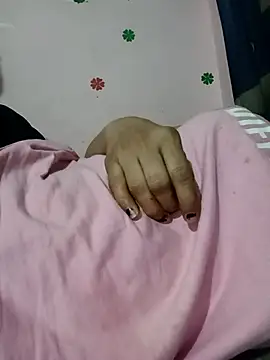 Snapshot of Ankita202 chatting on October 15, 2025, 6:27 pm Ankita202 online show from October 15, 2025, 6:27 pm