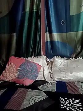 Ankita202 online show from April 14, 2026, 8:52 am