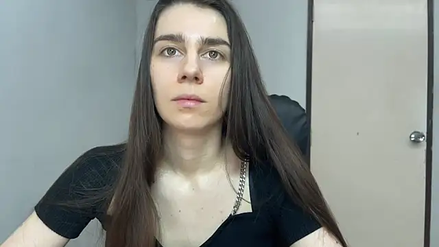 SassyJessi online show from June 19, 2026, 4:18 am