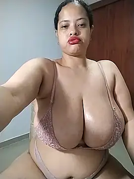 Snapshot of sweetpe chatting on March 1, 2025, 7:08 am sweetpe online show from March 1, 2025, 7:08 am