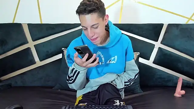 thiago19s online show from March 8, 2026, 7:44 am