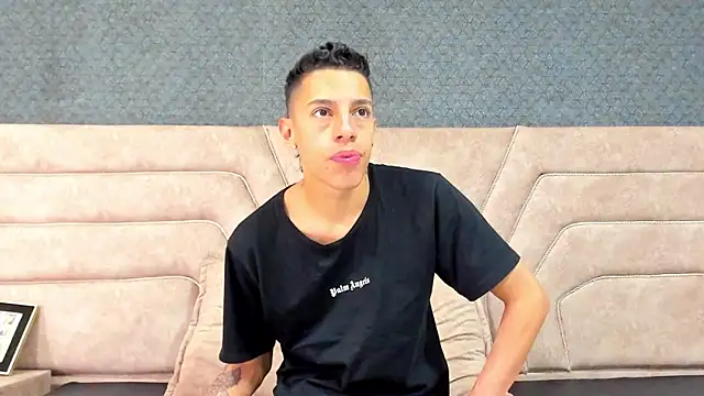 thiago19s online show from January 23, 2025, 7:29 pm