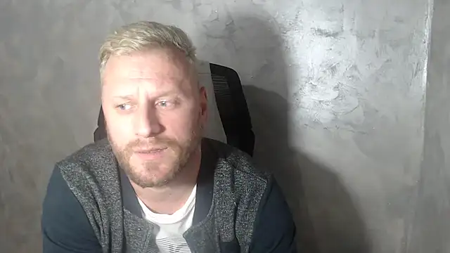 Snapshot of ANGELALEXYNO2024 chatting on December 17, 2025, 2:44 pm ANGELALEXYNO2024 online show from December 17, 2025, 2:44 pm