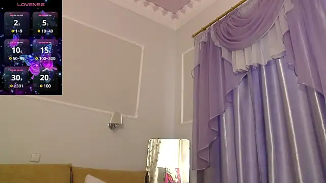 Snapshot of MonicaMelano chatting on March 2, 2025, 2:25 pm MonicaMelano online show from March 2, 2025, 2:25 pm