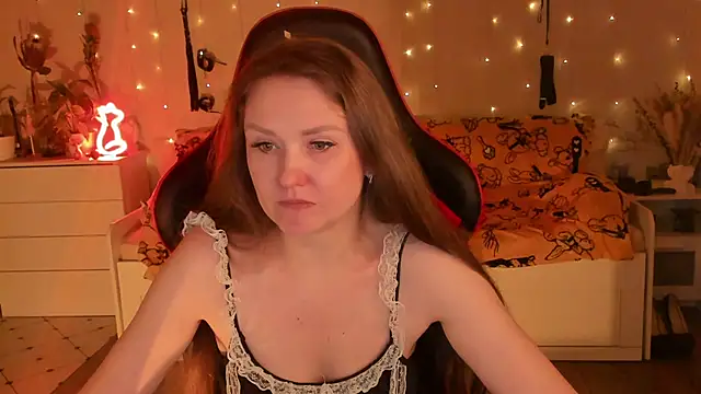 Snapshot of desperatehousewife__ chatting on November 8, 2025, 6:11 pm desperatehousewife online show from November 8, 2025, 6:11 pm