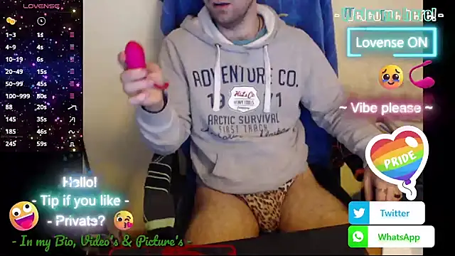 RealManHaveHairy online show from October 25, 2025, 5:02 pm