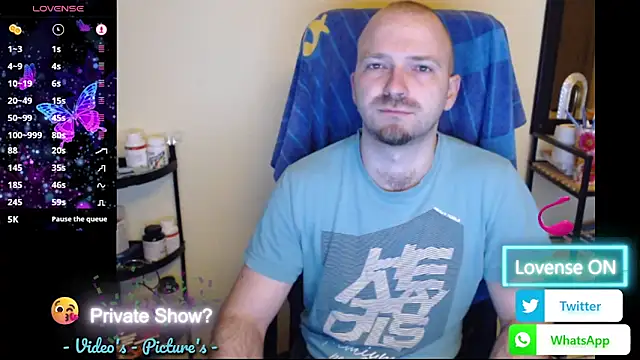 Snapshot of RealManHaveHairy chatting on April 4, 2026, 5:41 pm RealManHaveHairy online show from April 4, 2026, 5:41 pm