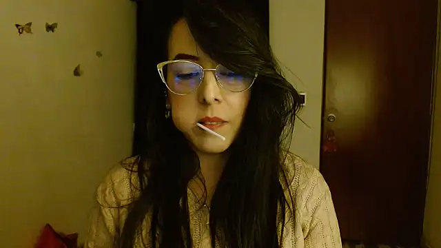 ella peck online show from July 10, 2026, 4:01 am