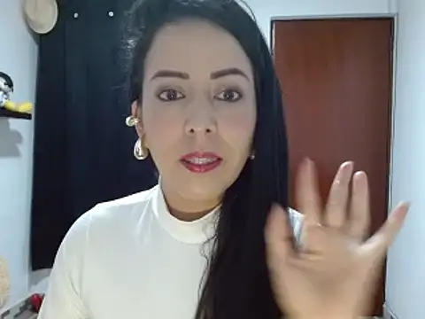 ella peck online show from March 2, 2025, 9:54 am