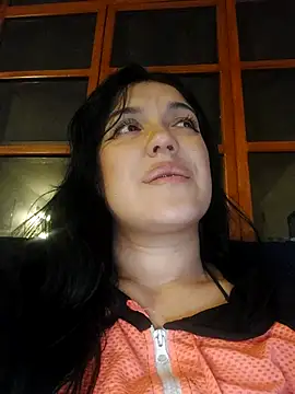 Sophie-hatter online show from February 28, 2025, 1:15 am