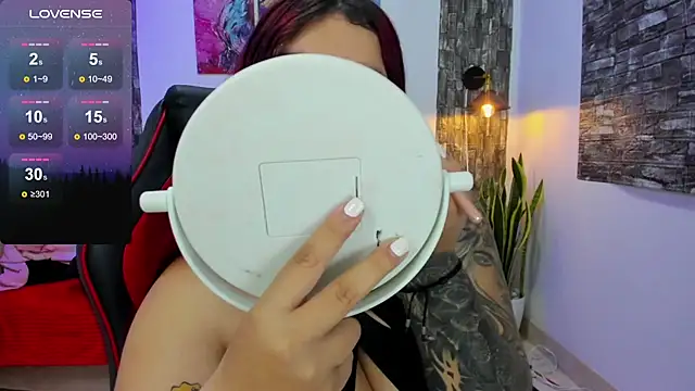 Snapshot of Ariadna_sc chatting on November 1, 2025, 12:54 pm Ariadna sc online show from November 1, 2025, 12:54 pm