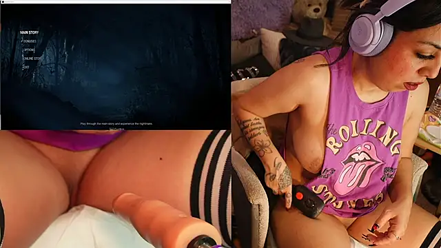 Snapshot of IndiaBlaze chatting on November 17, 2025, 2:48 am IndiaBlaze online show from November 17, 2025, 2:48 am