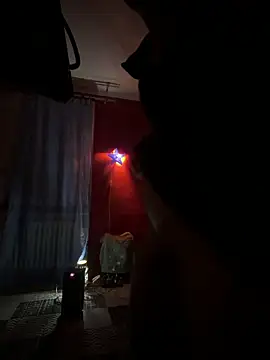 Snapshot of czruz chatting on March 6, 2026, 12:05 am czruz online show from March 6, 2026, 12:05 am