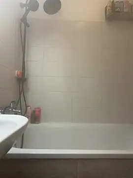 Snapshot of czruz chatting on March 23, 2026, 6:46 am czruz online show from March 23, 2026, 6:46 am