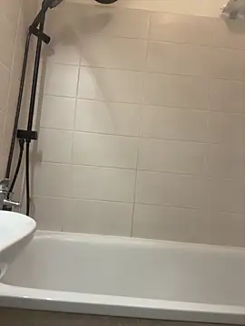 czruz online show from February 12, 2026, 10:48 am