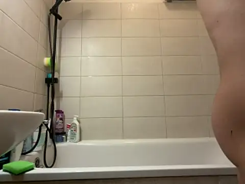 Snapshot of czruz chatting on March 5, 2026, 8:00 am czruz online show from March 5, 2026, 8:00 am