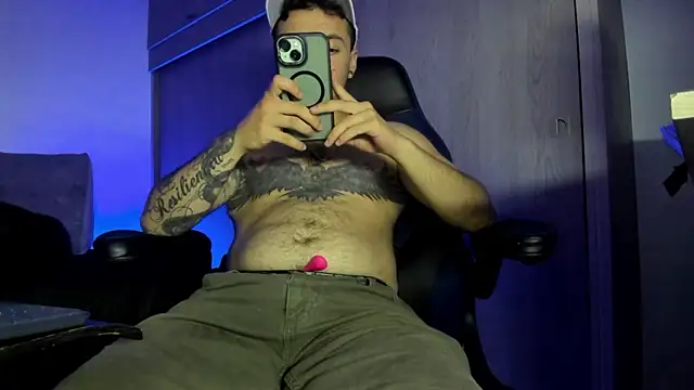 Snapshot of male_pussy chatting on December 22, 2025, 4:12 am male pussy online show from December 22, 2025, 4:12 am