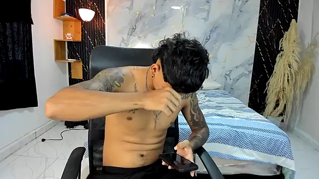 slim master12 online show from April 25, 2026, 7:00 pm