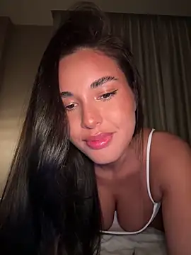 Lizhush  online show from February 5, 2025, 4:47 pm