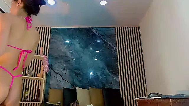 Snapshot of PriscilaRainbow chatting on October 27, 2025, 8:32 pm PriscilaRainbow online show from October 27, 2025, 8:32 pm