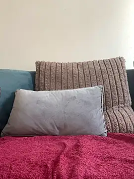 Kristina A online show from October 7, 2025, 12:50 pm