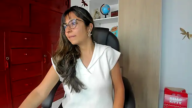 Snapshot of Isabellaa22_1 chatting on June 2, 2026, 8:09 pm Isabellaa22 1 online show from June 2, 2026, 8:09 pm