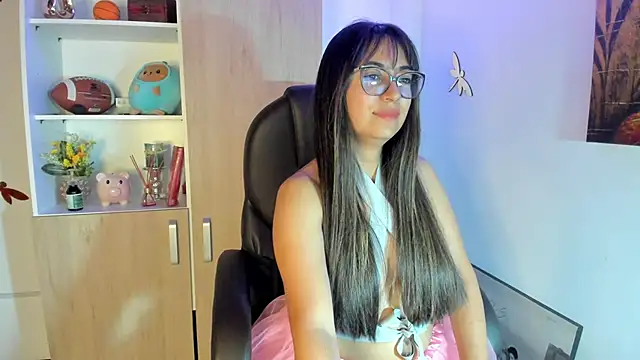 Snapshot of Isabellaa22_1 chatting on September 17, 2025, 11:07 pm Isabellaa22 1 online show from September 17, 2025, 11:07 pm