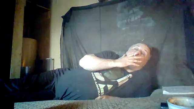 Nightshade7712 online show from October 15, 2025, 2:25 pm