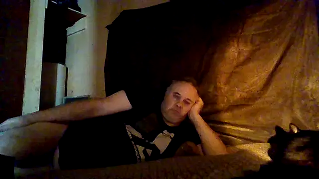 Nightshade7712 online show from October 10, 2025, 10:43 pm