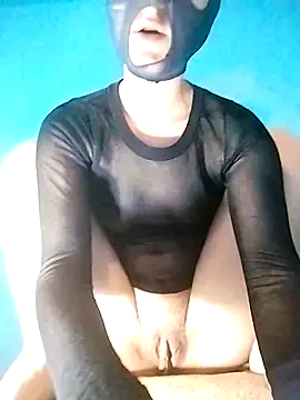 NatashaBud online show from September 25, 2025, 7:25 am