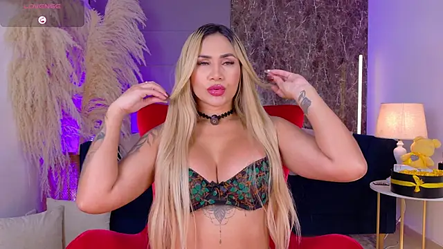 Celestemilan online show from February 24, 2026, 7:37 pm