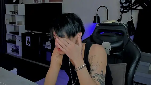 Snapshot of MarkBrowniii chatting on February 3, 2026, 9:09 pm MarkBrowniii online show from February 3, 2026, 9:09 pm