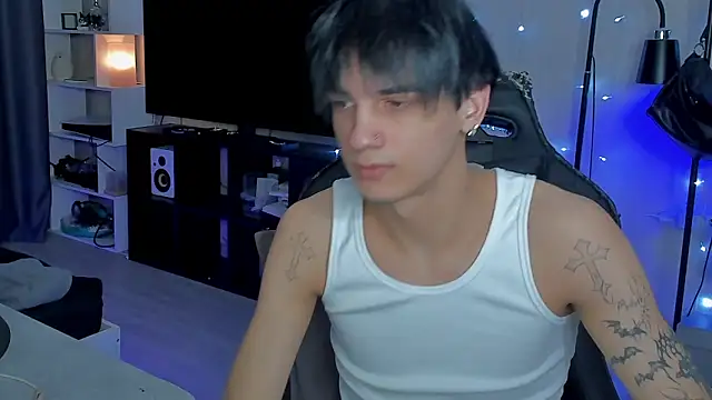 Snapshot of MarkBrowniii chatting on January 10, 2026, 8:48 pm MarkBrowniii online show from January 10, 2026, 8:48 pm