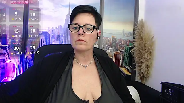 ninarandmann online show from March 22, 2025, 6:14 pm