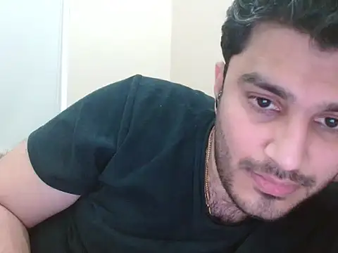 Snapshot of robintoit chatting on November 22, 2025, 4:55 am robintoit online show from November 22, 2025, 4:55 am