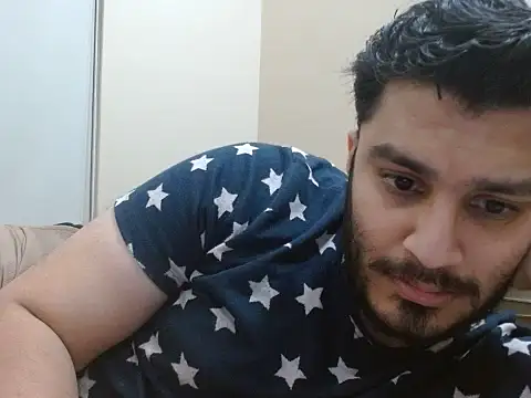 Snapshot of robintoit chatting on November 6, 2025, 6:45 pm robintoit online show from November 6, 2025, 6:45 pm