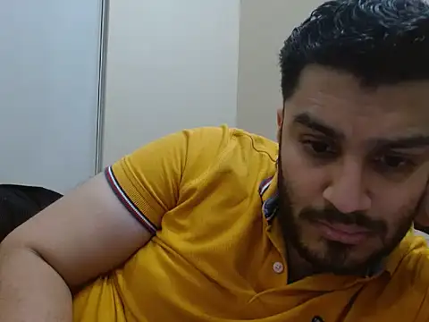 Snapshot of robintoit chatting on October 25, 2025, 4:07 pm robintoit online show from October 25, 2025, 4:07 pm