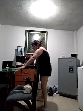 Natasha milf   online show from February 28, 2026, 3:06 am