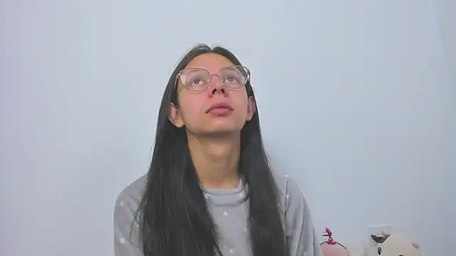 Bonniepark online show from November 19, 2025, 12:27 pm