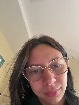 Bonniepark online show from November 6, 2025, 12:31 pm