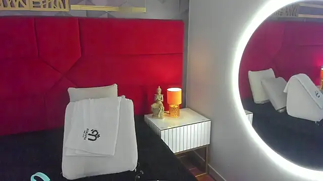 Snapshot of hanny_milf chatting on April 29, 2026, 11:58 am hanny milf online show from April 29, 2026, 11:58 am