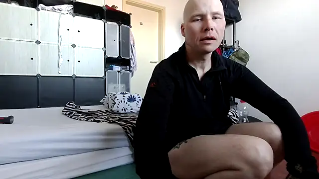 gaywolf426 online show from March 5, 2026, 9:17 am