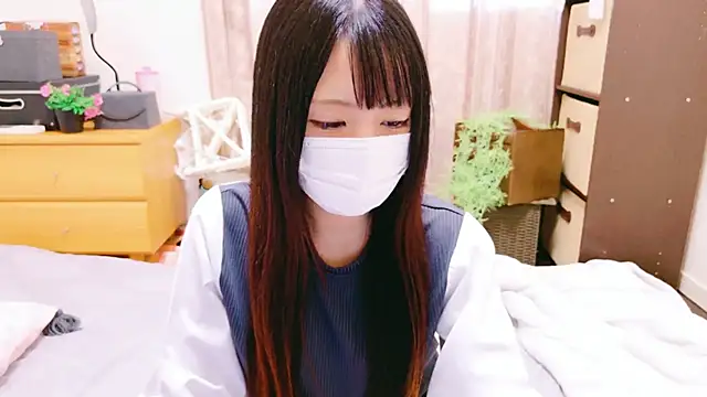 Snapshot of tsumugi_h chatting on December 2, 2024, 4:05 am tsumugi h online show from December 2, 2024, 4:05 am