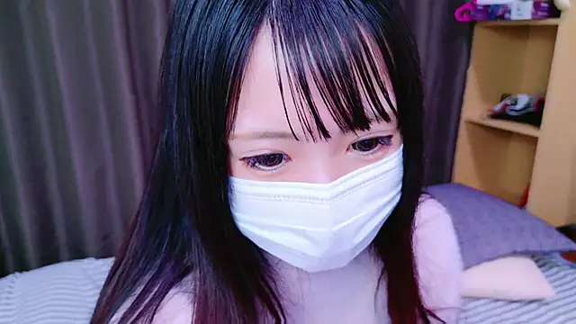 Snapshot of tsumugi_h chatting on January 2, 2025, 4:41 am tsumugi h online show from January 2, 2025, 4:41 am