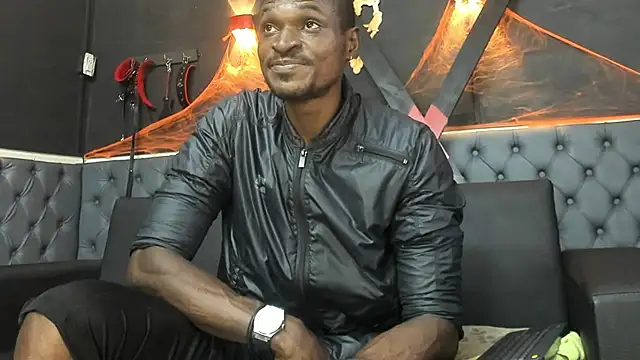 Snapshot of Terrance_z chatting on October 21, 2025, 7:24 pm Terrance z online show from October 21, 2025, 7:24 pm