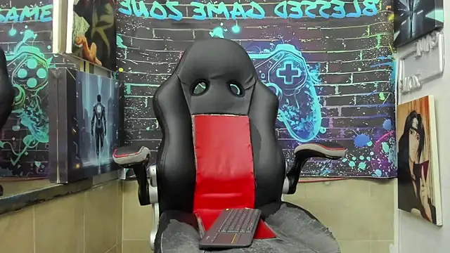 Snapshot of Terrance_z chatting on April 3, 2026, 7:53 pm Terrance z online show from April 3, 2026, 7:53 pm