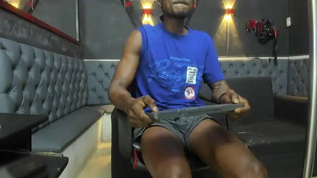 Snapshot of Terrance_z chatting on February 21, 2026, 6:21 pm Terrance z online show from February 21, 2026, 6:21 pm